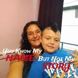 Meet your Posher, Crystal